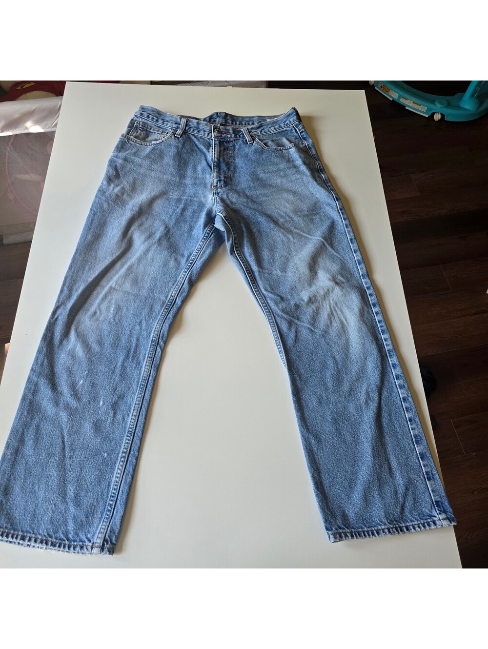 Vintage Tommy Hilfiger Men's Light Wash Straight Leg Denim Jeans 34/30